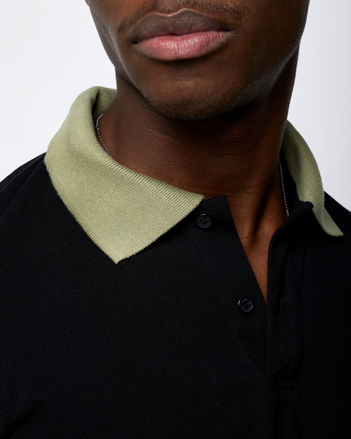 Short Sleeve Polo T- Shirt Black with green edge – T-Shirt