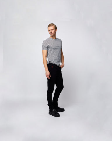 Load image into Gallery viewer, Classic Denim Black Jeans
